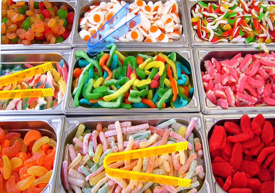 How Candy Threatens Your Child’s Smile