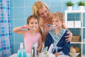 Dentist in 03784